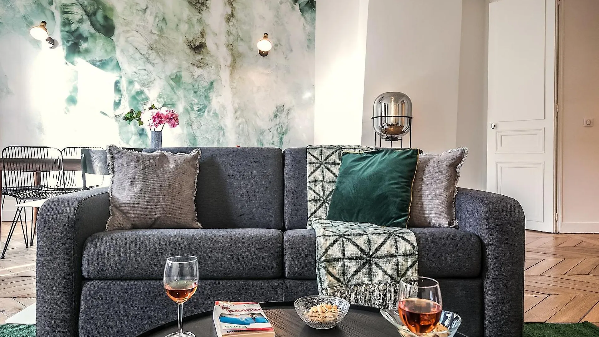 Sweett - Bonne Nouvelle Apartmán *